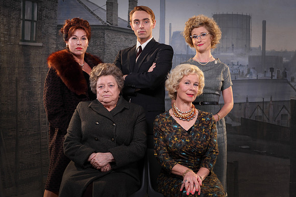 THE ROAD TO CORONATION STREET